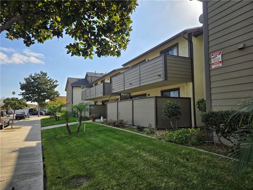 2624 W Porter Ave, Fullerton, CA, 92833 | Card Image