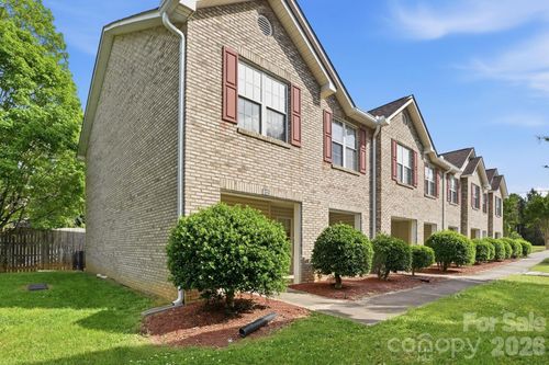 812 Maupin Ave, Salisbury, NC, 28144-6300 | Card Image