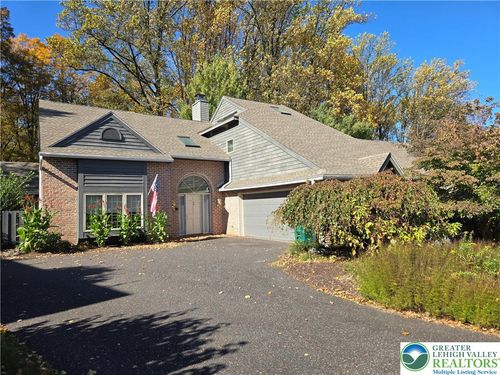 2834 Sheffield Dr, EMMAUS, PA, 18049-1278 | Card Image