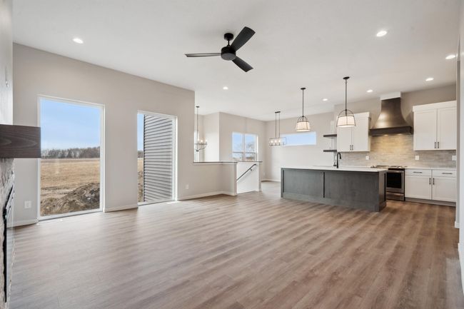 2826 Autumn Woods Dr, House other with 5 bedrooms, 3 bathrooms and null parking in Cedar Falls IA | Image 4
