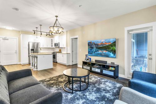 108-11077 Ravine Rd, Surrey, BC, V3T0R7 | Card Image