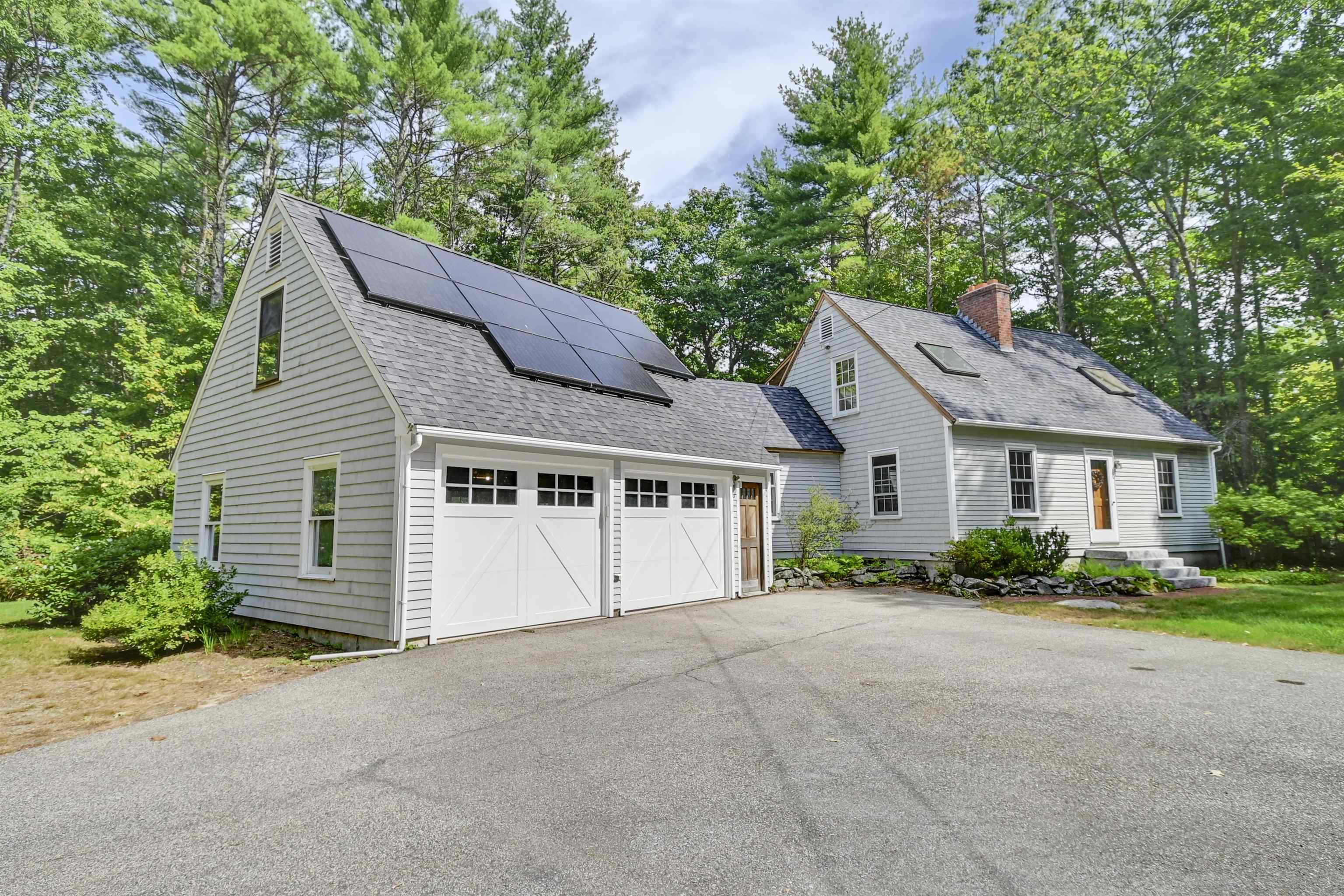 Ash Swamp Rd, Newmarket, NH 03857