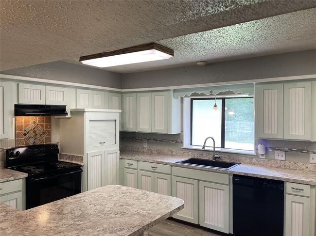 806 Robindale Ln, House other with 4 bedrooms, 4 bathrooms and null parking in Fairfield TX | Image 14