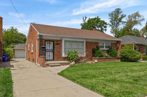 20261 Burt Rd, Detroit, MI, 48219-1362 | Card Image