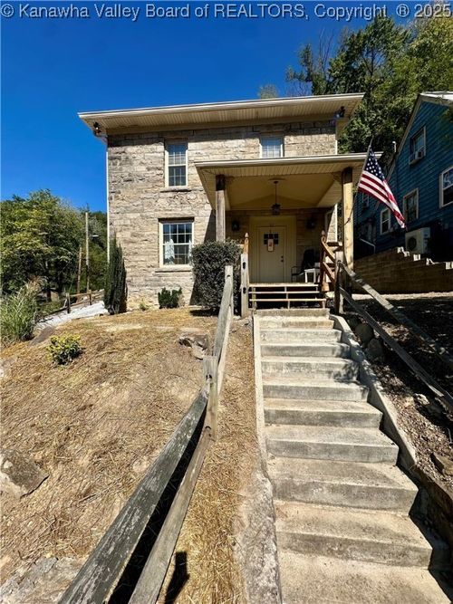 123 Cassick St, Logan, WV, 25601-3801 | Card Image