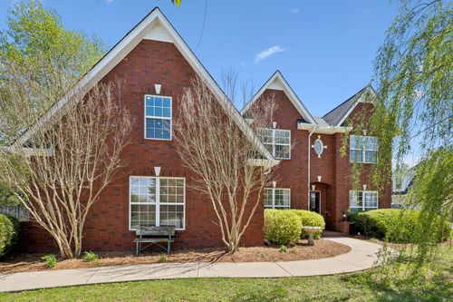 4420 Thoroughbred Ln, Murfreesboro, TN, 37127-6527 | Card Image