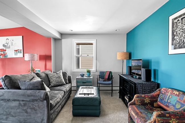 APT-1 - 67 N End Blvd, Condo with 2 bedrooms, 1 bathrooms and 2 parking in Salisbury MA | Image 4