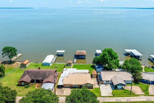 121 W Lakeview Drive, Point Blank, TX, 77364 | Card Image