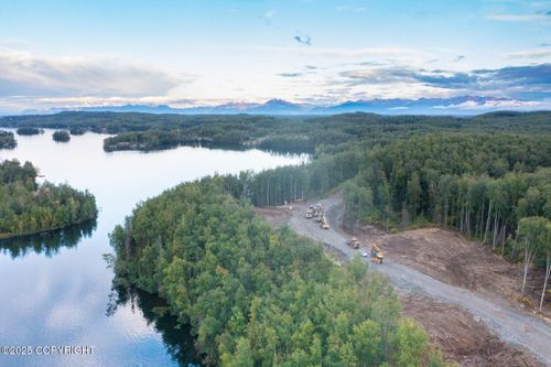 20180 W Kvichak Circle, Big Lake, AK, 99652 | Card Image