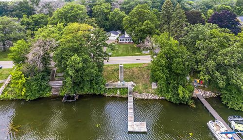 5325 W Bald Eagle Blvd, White Bear Tp, MN, 55110-6410 | Card Image