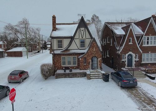 17214 Roselawn St, Detroit, MI, 48221-3232 | Card Image