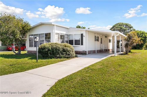 511 Puffin Dr, Barefoot Bay, FL, 32976-7804 | Card Image