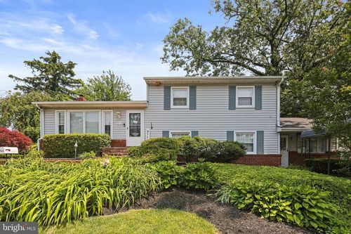 511 Stanhome Dr, GLEN BURNIE, MD, 21061-3631 | Card Image