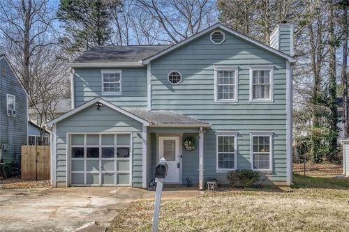 1049 Autumn Crest Dr, Stone Mountain, GA, 30083-5154 | Card Image
