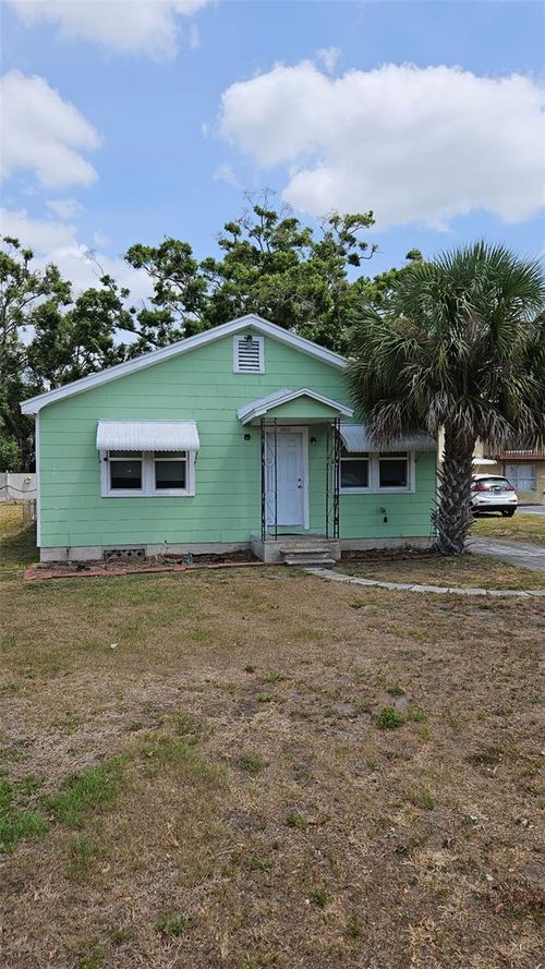 3825 49th Ave N, St Petersburg, FL, 33714-2938 | Card Image