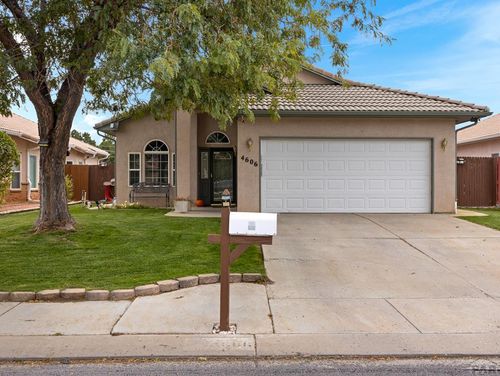 4606 Solar Dr, Pueblo, CO, 81005-4201 | Card Image