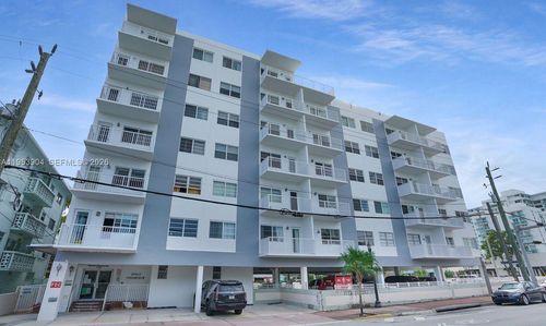 apt-6j-1130 11th St, Miami Beach, FL, 33139-4864 | Card Image