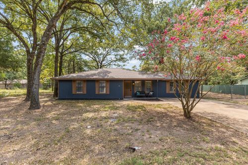 111 Woodland Trl, Gun Barrel City, TX, 75156-3528 | Card Image