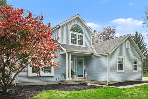 100 Thorobred Rd, Loveland, OH, 45140-7110 | Card Image