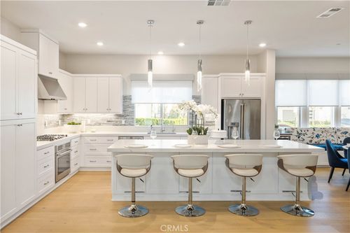 133 Denali, Lake Forest, CA, 92630-7632 | Card Image