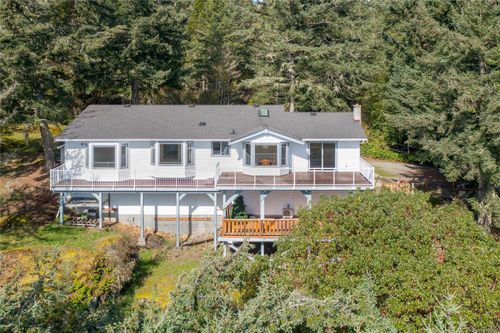 2270 Henlyn Dr, Sooke, BC, V9Z0N5 | Card Image