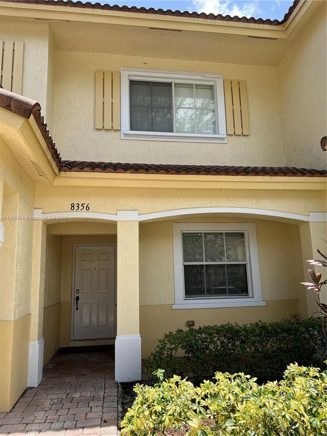 104 - 8356 Sw 25th Ct, Townhouse with 2 bedrooms, 2 bathrooms and null parking in Miramar FL | Image 1