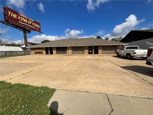 3908 Coliseum Blvd, Alexandria, LA, 71303-3500 | Card Image