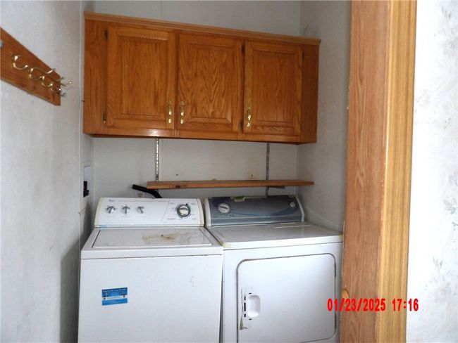 343 Sieg Hill Rd, House other with 3 bedrooms, 2 bathrooms and 2 parking in West Middlesex PA | Image 4