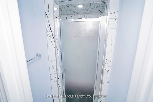 23 Hollowgrove Blvd, House other with 6 bedrooms, 5 bathrooms and 4 parking in Brampton ON | Image 39