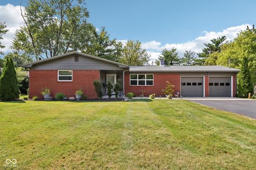 7733 75th St, Indianapolis, IN, 46256-2001 | Card Image