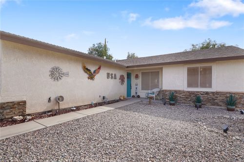 2290 Atlantic Dr, Lake Havasu City, AZ, 86404-1143 | Card Image