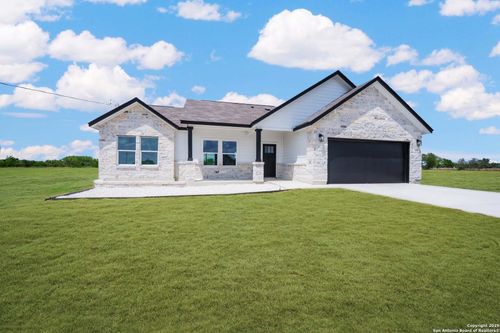 150 Ranchero Way, Natalia, TX, 78059-2280 | Card Image