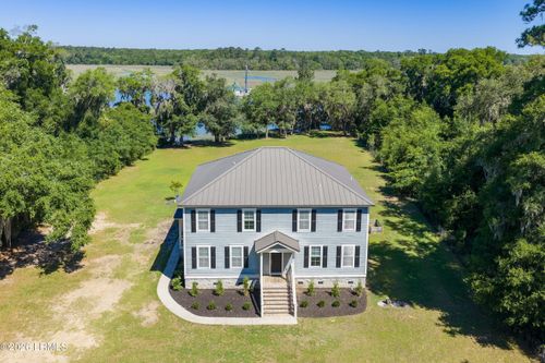 39 Olde Church Road, St. Helena Island, SC, 29920 | Card Image