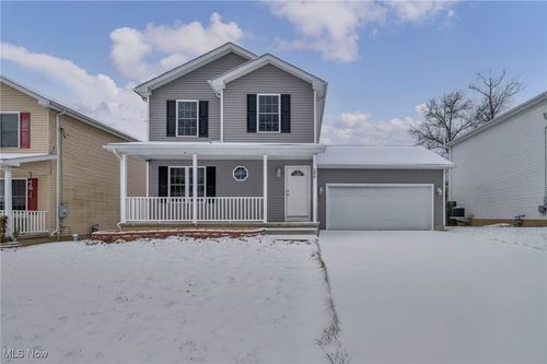 1870 Issaquah St, Cuyahoga Falls, OH, 44221-4425 | Card Image