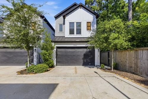 5361 Creekmont Oaks Ln, Houston, TX, 77091-1022 | Card Image