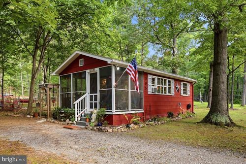 305 Raccoon Dr, WINCHESTER, VA, 22602-3503 | Card Image