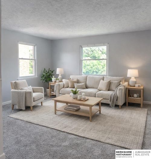 4-3323 Cuming Street, Omaha, NE, 68131 | Card Image