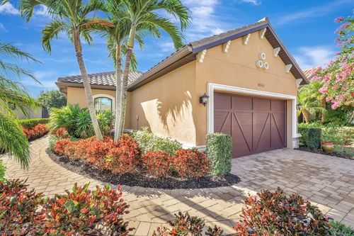 8332 Lucello Ter N, NAPLES, FL, 34114-8147 | Card Image