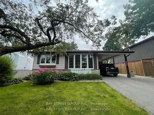 632 Ardleigh Cres, Burlington, ON, L7L4K8 | Card Image