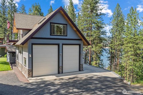 41840 Porcupine Bay Rd N, Davenport, WA, 99122-6010 | Card Image