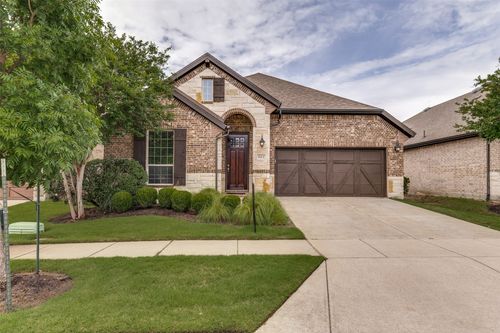861 Countryside Way, Aubrey, TX, 76227-1488 | Card Image