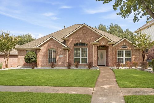 3723 White River Dr, Dallas, TX, 75287-4815 | Card Image