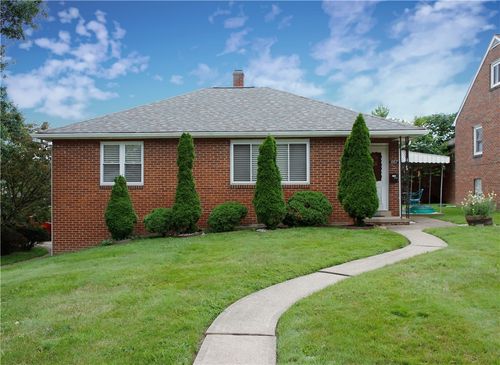 667 Duncan Ave, Washington, PA, 15301-4110 | Card Image