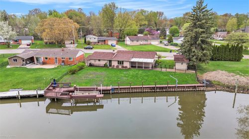 26265 S River Rd, Harrison Township, MI, 48045-5608 | Card Image