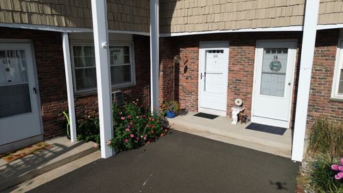 unit-15-116 Commerce St, Clinton, CT, 06413-2004 | Card Image