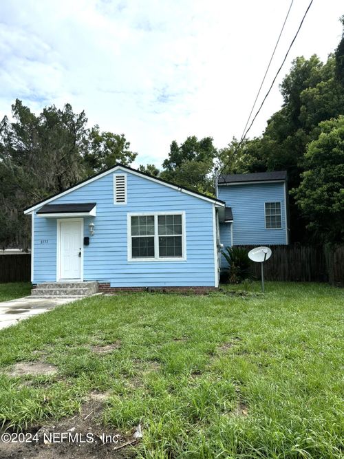 3777 Lilly Rd N, JACKSONVILLE, FL, 32207-2343 | Card Image
