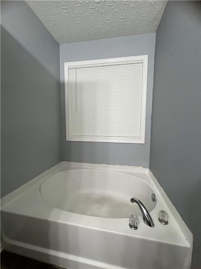 3953 Cress Way Run, House other with 4 bedrooms, 3 bathrooms and 6 parking in Decatur GA | Image 20