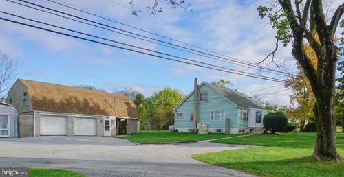 40 Cupola Rd, HONEY BROOK, PA, 19344-9767 | Card Image