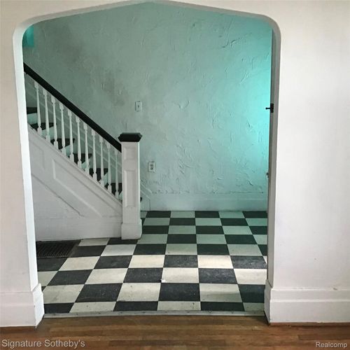 5962 Stanton St, Detroit, MI, 48208-3056 | Card Image