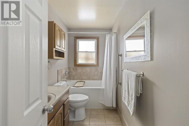 140 Ashgrove Ave, Home with 2 bedrooms, 2 bathrooms and null parking in Sault Ste. Marie ON | Image 23